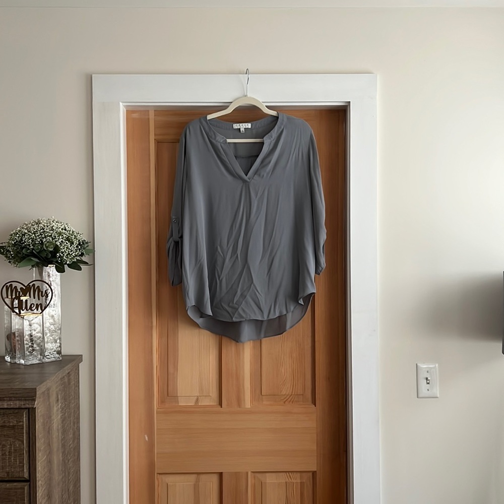 Set of Two Chaus Blouses